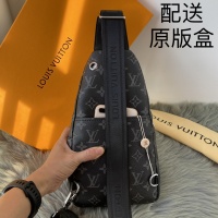 $102.00 USD Louis Vuitton AAA Man Messenger Bags #1160944
