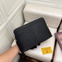 $64.00 USD Louis Vuitton AAA Man Wallets #1160950