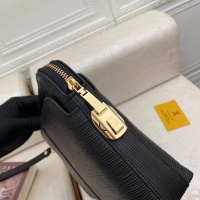 $64.00 USD Louis Vuitton AAA Man Wallets #1160950