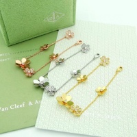 $29.00 USD Van Cleef & Arpels Bracelets For Women #1162122