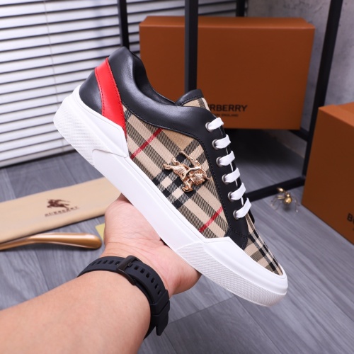 Replica Burberry Casual Shoes For Men #1164485 $76.00 USD for Wholesale