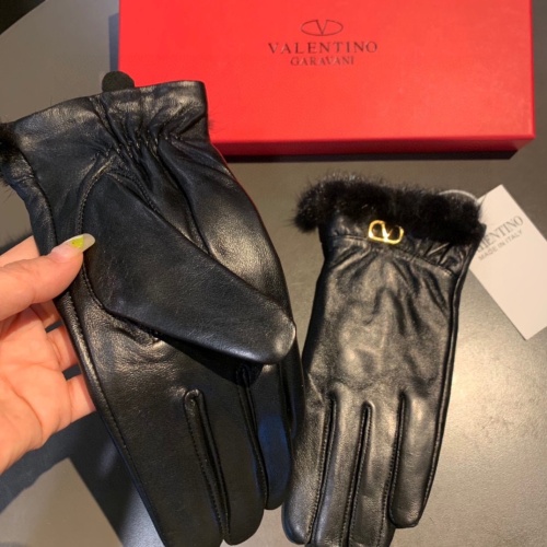 Replica Valentino Gloves For Women #1166734 $56.00 USD for Wholesale