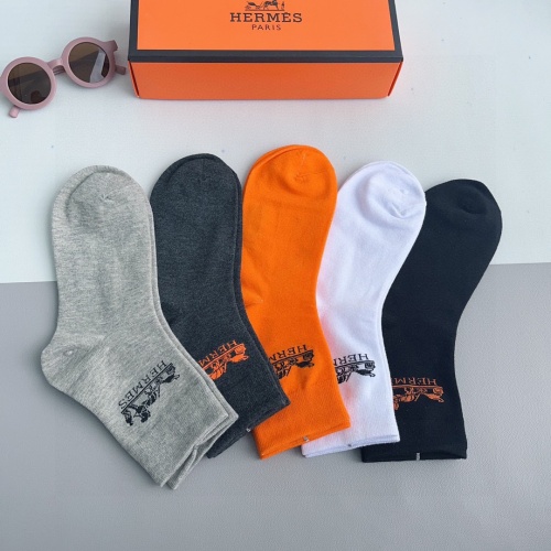 Replica Hermes Socks #1167562 $29.00 USD for Wholesale