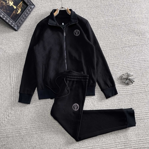 Versace Tracksuits Long Sleeved For Men #1167882
