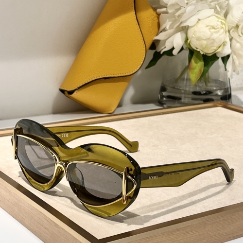 LOEWE AAA Quality Sunglasses #1168996