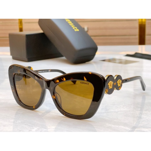 Versace AAA Quality Sunglasses #1169175
