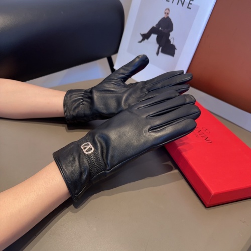 Replica Valentino Gloves For Women #1169552 $48.00 USD for Wholesale