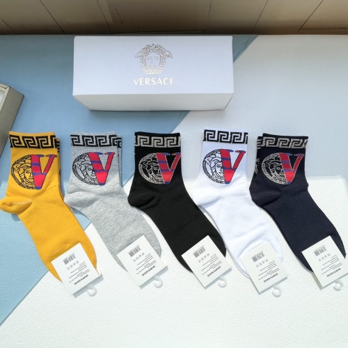 Versace Socks #1169863 $29.00 USD, Wholesale Replica Versace Socks