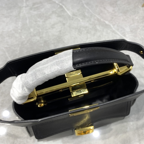 Replica Fendi AAA Quality Messenger Bags For Women #1171290 $145.00 USD for Wholesale