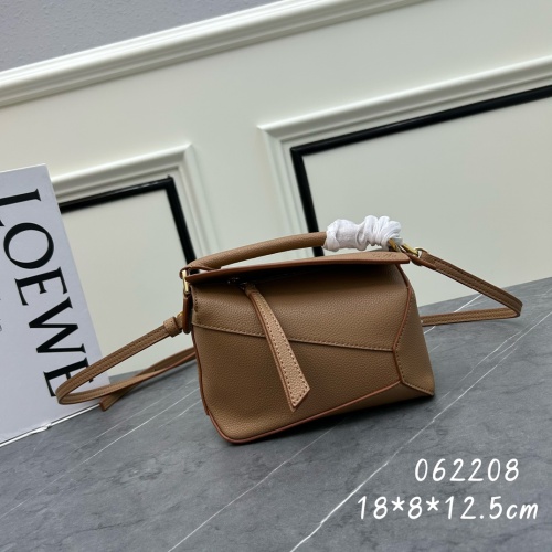 LOEWE AAA Quality Messenger Bags For Women #1171449 $122.00 USD, Wholesale Replica LOEWE AAA Messenger Bags