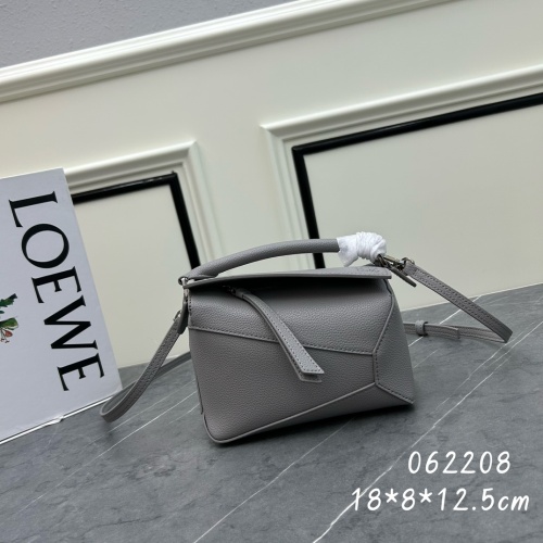 LOEWE AAA Quality Messenger Bags For Women #1171451 $122.00 USD, Wholesale Replica LOEWE AAA Messenger Bags