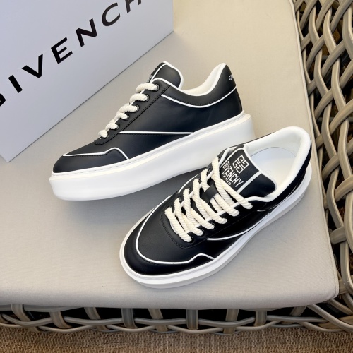 Givenchy Casual Shoes For Men #1172207