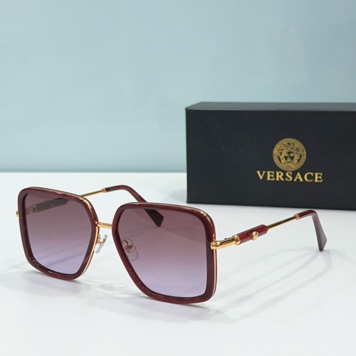 Versace AAA Quality Sunglasses #1172507