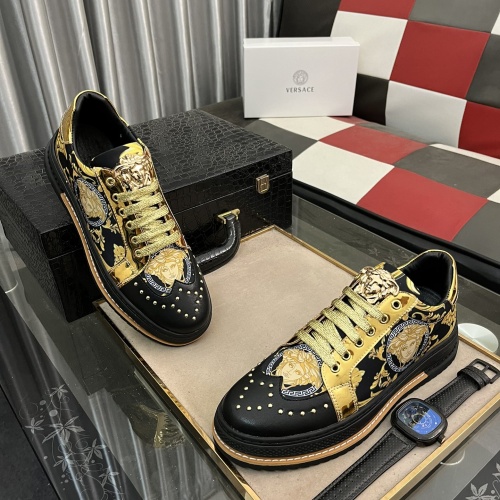 Replica Versace Casual Shoes For Men #1172907 $76.00 USD for Wholesale