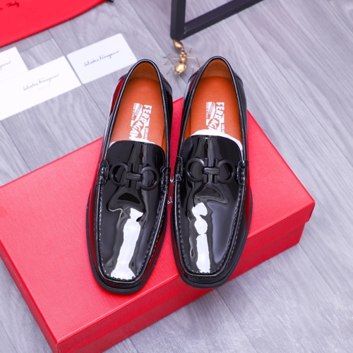 Replica Salvatore Ferragamo Leather Shoes For Men #1173530 $72.00 USD for Wholesale