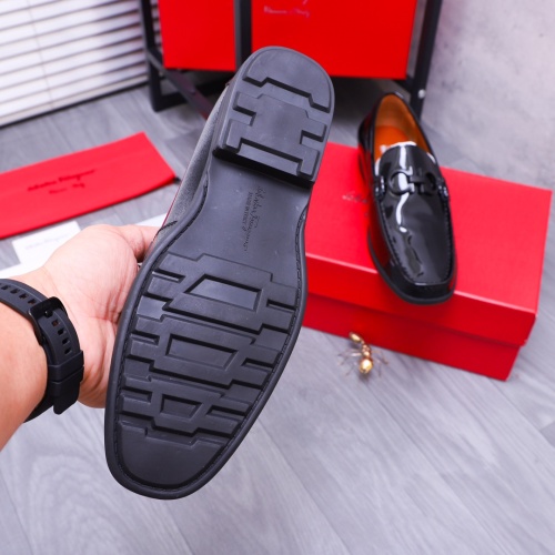 Replica Salvatore Ferragamo Leather Shoes For Men #1173530 $72.00 USD for Wholesale