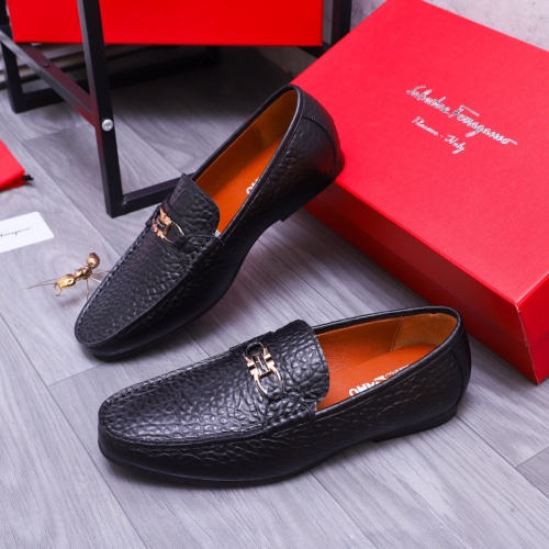 Salvatore Ferragamo Leather Shoes For Men #1173531