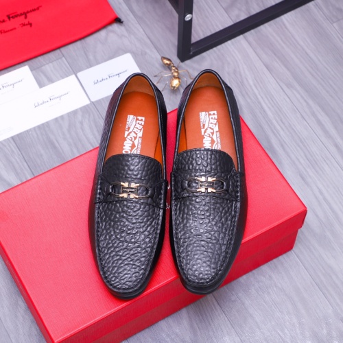 Replica Salvatore Ferragamo Leather Shoes For Men #1173531 $72.00 USD for Wholesale