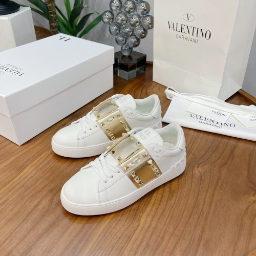 Valentino Casual Shoes For Women #1173787 $102.00 USD, Wholesale Replica Valentino Casual Shoes