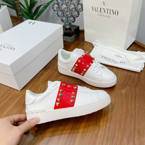 Replica Valentino Casual Shoes For Men #1173792 $102.00 USD for Wholesale