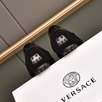 $72.00 USD Versace Leather Shoes For Men #1164348
