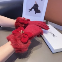$38.00 USD Celine Gloves For Women #1164587