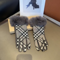 $40.00 USD Burberry Gloves For Women #1165505