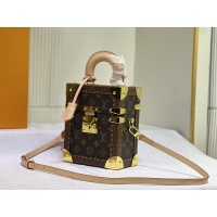 $118.00 USD Louis Vuitton AAA Quality Messenger Bags For Women #1170514