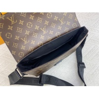 $72.00 USD Louis Vuitton AAA Man Messenger Bags #1170611