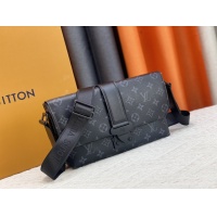 $72.00 USD Louis Vuitton AAA Man Messenger Bags #1170612