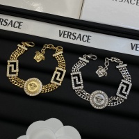 $32.00 USD Versace Bracelets #1170813