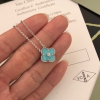 $27.00 USD Van Cleef & Arpels Necklaces For Women #1171004