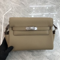 $96.00 USD Hermes AAA Quality Messenger Bags For Women #1171908