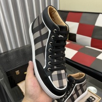 $80.00 USD Burberry High Tops Shoes For Men #1172617