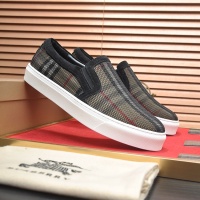 $76.00 USD Burberry Casual Shoes For Men #1173092
