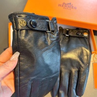 $48.00 USD Hermes Gloves For Men #1174148