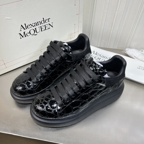 Alexander McQueen Casual Shoes For Women #1174182 $98.00 USD, Wholesale Replica Alexander McQueen Casual Shoes