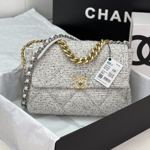 Chanel AAA Quality Messenger Bags For Women #1174280 $190.00 USD, Wholesale Replica Chanel AAA Quality Messenger Bags