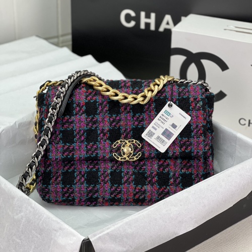 Chanel AAA Quality Messenger Bags For Women #1174299 $190.00 USD, Wholesale Replica Chanel AAA Quality Messenger Bags