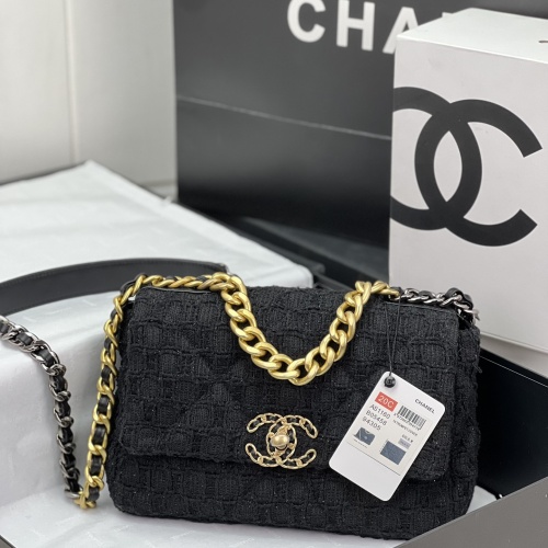 Chanel AAA Quality Messenger Bags For Women #1174327 $182.00 USD, Wholesale Replica Chanel AAA Quality Messenger Bags