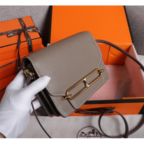 Replica Hermes AAA Quality Messenger Bags For Women #1175017 $115.00 USD for Wholesale