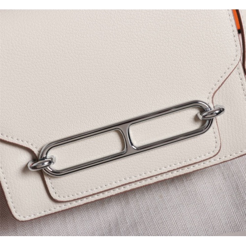 Replica Hermes AAA Quality Messenger Bags For Women #1175020 $108.00 USD for Wholesale