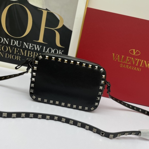 Valentino AAA Quality Messenger Bags For Women #1175396 $88.00 USD, Wholesale Replica Valentino AAA Quality Messenger Bags