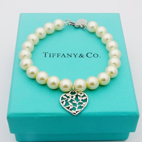 Tiffany Bracelets For Women #1175903