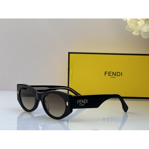 Fendi AAA Quality Sunglasses #1176043