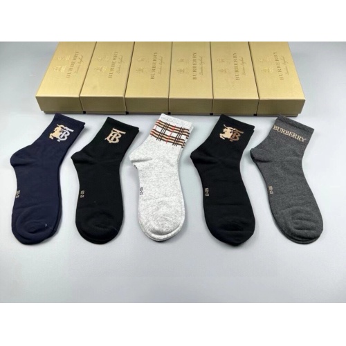 Burberry Socks #1176910 $29.00 USD, Wholesale Replica Burberry Socks