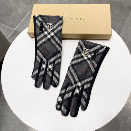 Burberry Gloves For Women #1176960 $40.00 USD, Wholesale Replica Burberry Gloves