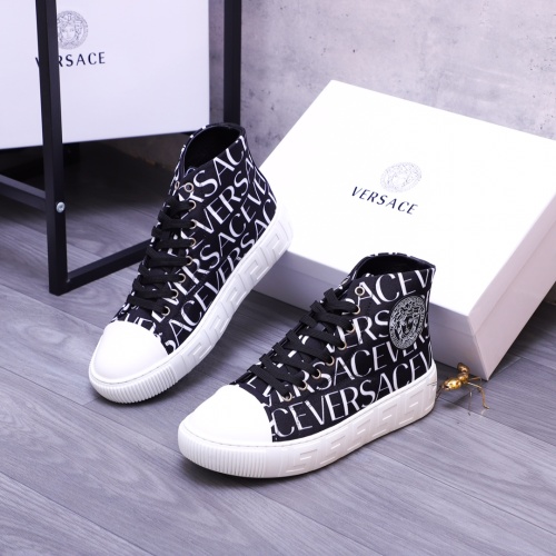 Versace High Tops Shoes For Men #1178811