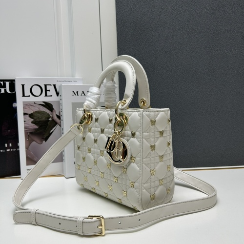 Replica Christian Dior AAA Quality Handbags For Women #1178881 $105.00 USD for Wholesale