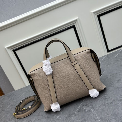 Replica Fendi AAA Quality Handbags For Women #1178886 $130.00 USD for Wholesale